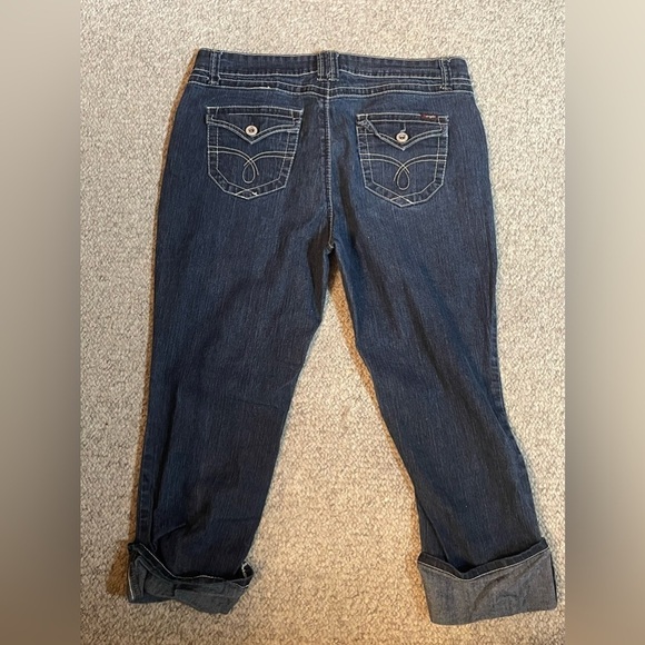 Women's Angels Jeans Size 14 Blue Denim Capris - Picture 2 of 12